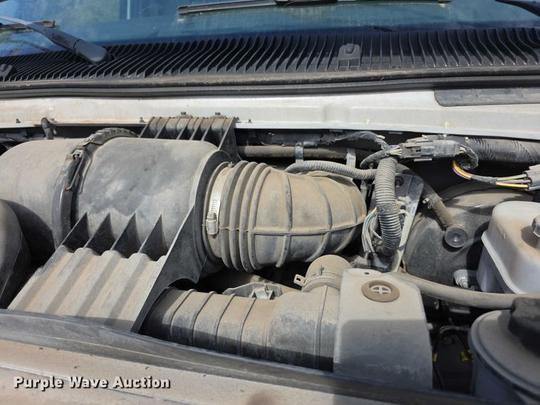 image for item FI0569 2014 Ford E350 Super Duty  delivery van