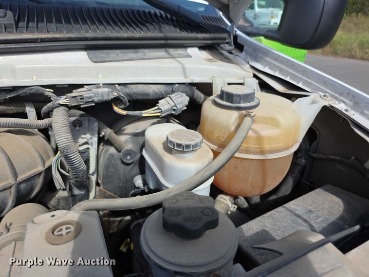 image for item FI0569 2014 Ford E350 Super Duty  delivery van