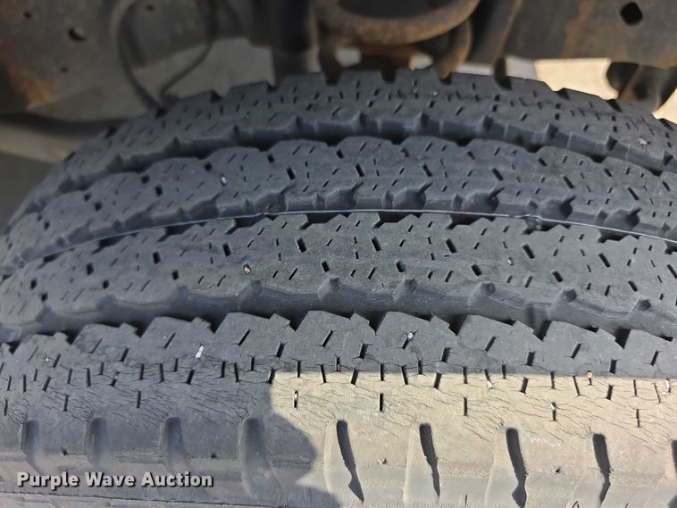 image for item FI0569 2014 Ford E350 Super Duty  delivery van