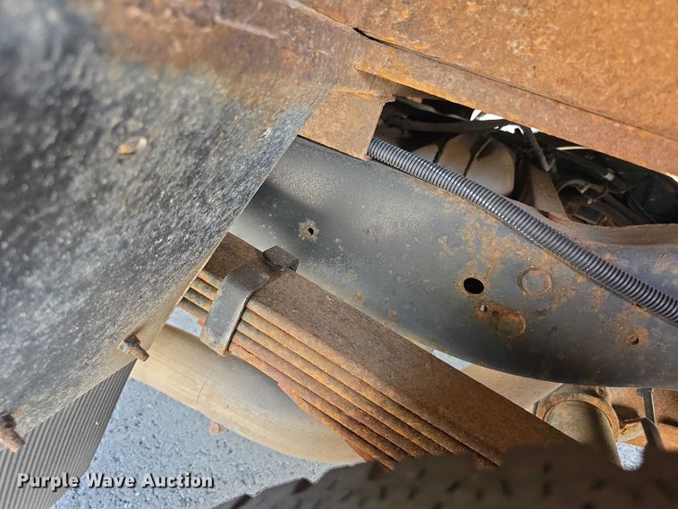 image for item FI0569 2014 Ford E350 Super Duty  delivery van