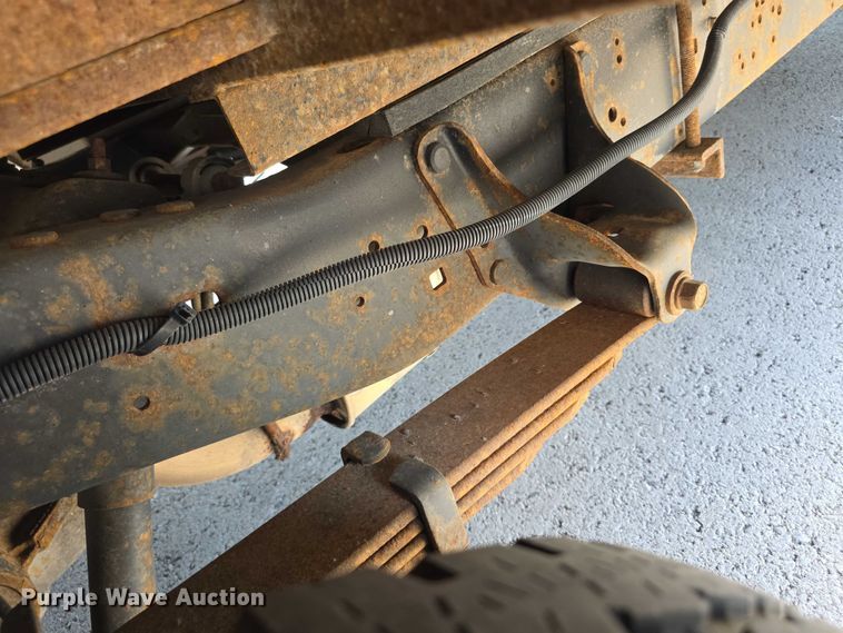 image for item FI0569 2014 Ford E350 Super Duty  delivery van