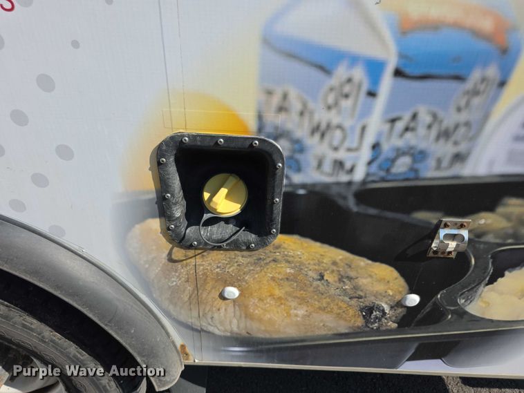 image for item FI0571 2014 Ford E350 Super Duty  delivery van