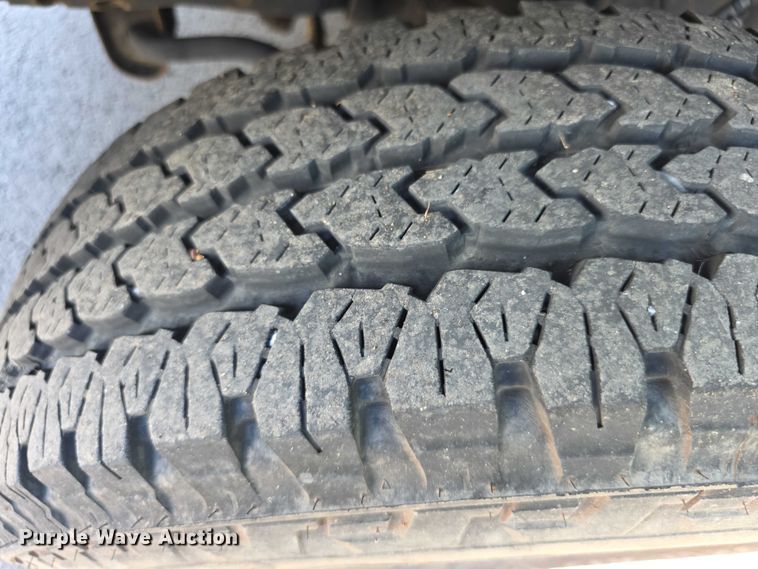 image for item FI0571 2014 Ford E350 Super Duty  delivery van