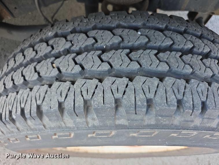 image for item FI0571 2014 Ford E350 Super Duty  delivery van