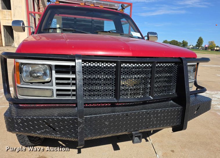 image for item FI0585 1991 Chevrolet Cheyenne 3500 brush fire truck