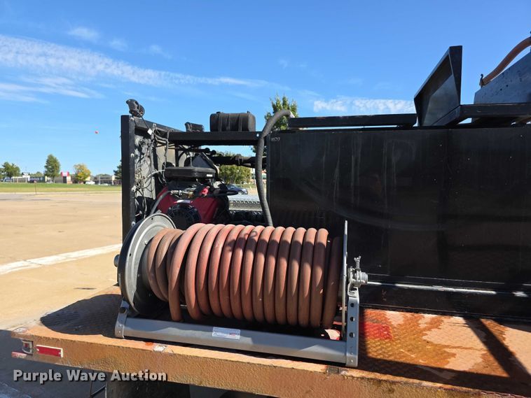 image for item FI0585 1991 Chevrolet Cheyenne 3500 brush fire truck