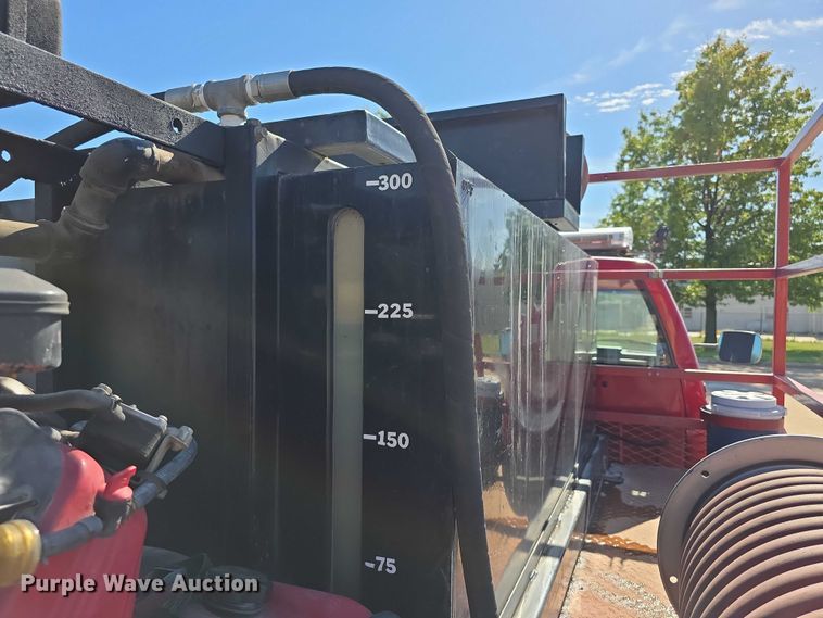 image for item FI0585 1991 Chevrolet Cheyenne 3500 brush fire truck