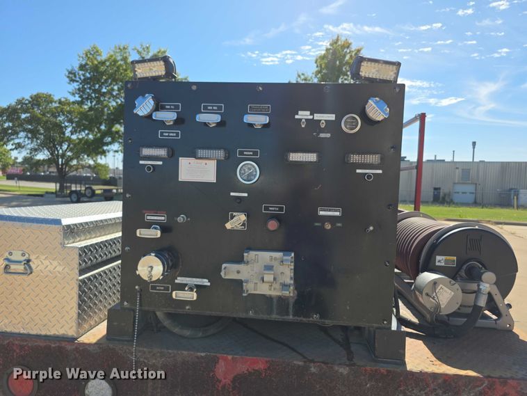 image for item FI0585 1991 Chevrolet Cheyenne 3500 brush fire truck