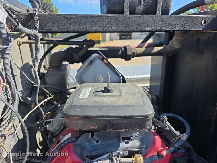 image for item FI0585 1991 Chevrolet Cheyenne 3500 brush fire truck