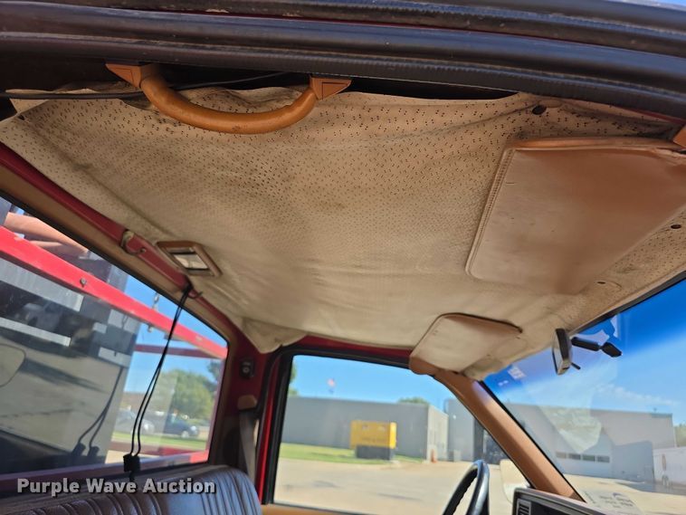 image for item FI0585 1991 Chevrolet Cheyenne 3500 brush fire truck