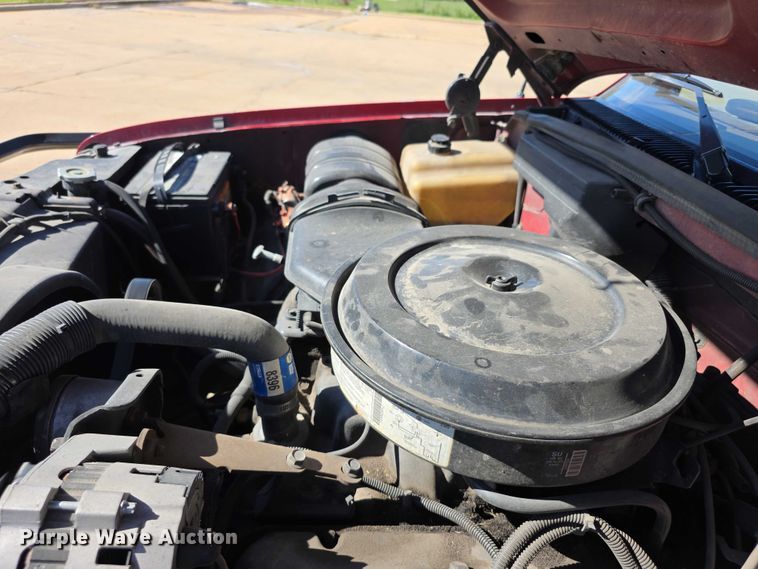 image for item FI0585 1991 Chevrolet Cheyenne 3500 brush fire truck