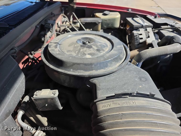 image for item FI0585 1991 Chevrolet Cheyenne 3500 brush fire truck