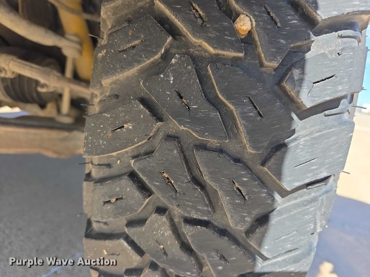 image for item FI0585 1991 Chevrolet Cheyenne 3500 brush fire truck