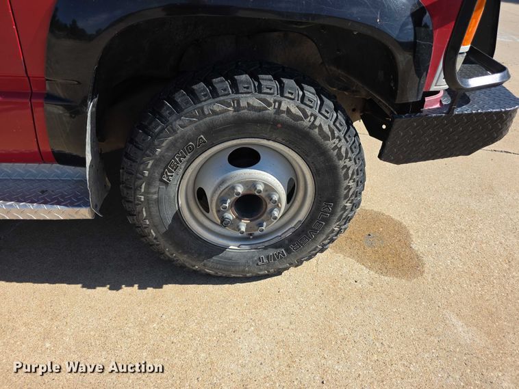 image for item FI0585 1991 Chevrolet Cheyenne 3500 brush fire truck