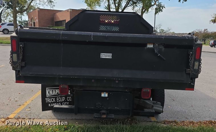 image for item FI0589 2014 Ford F350 Super Duty  dump bed pickup truck