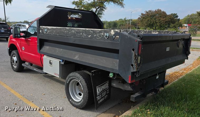 image for item FI0589 2014 Ford F350 Super Duty  dump bed pickup truck