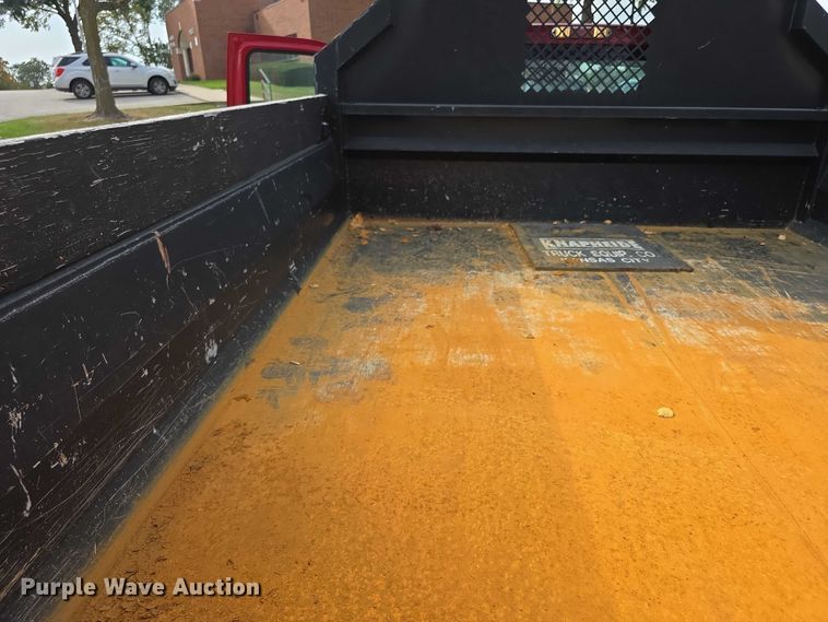 image for item FI0589 2014 Ford F350 Super Duty  dump bed pickup truck