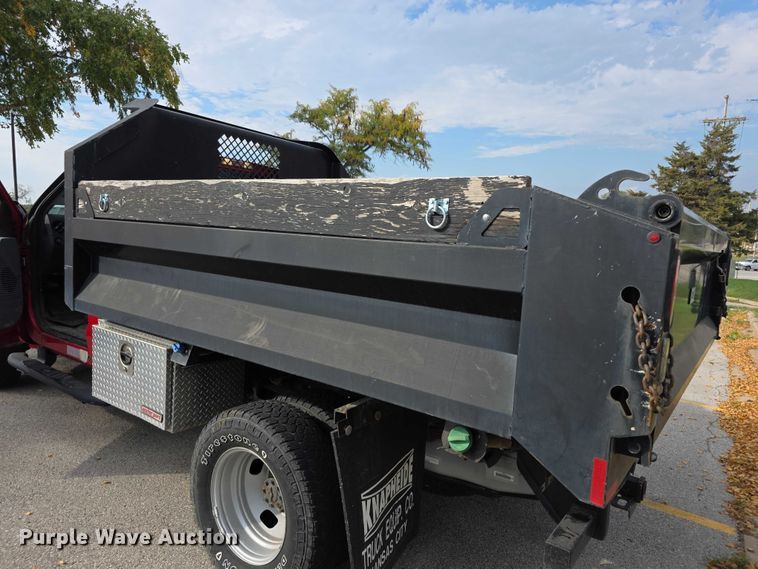 image for item FI0589 2014 Ford F350 Super Duty  dump bed pickup truck