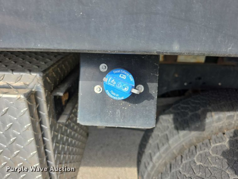 image for item FI0589 2014 Ford F350 Super Duty  dump bed pickup truck