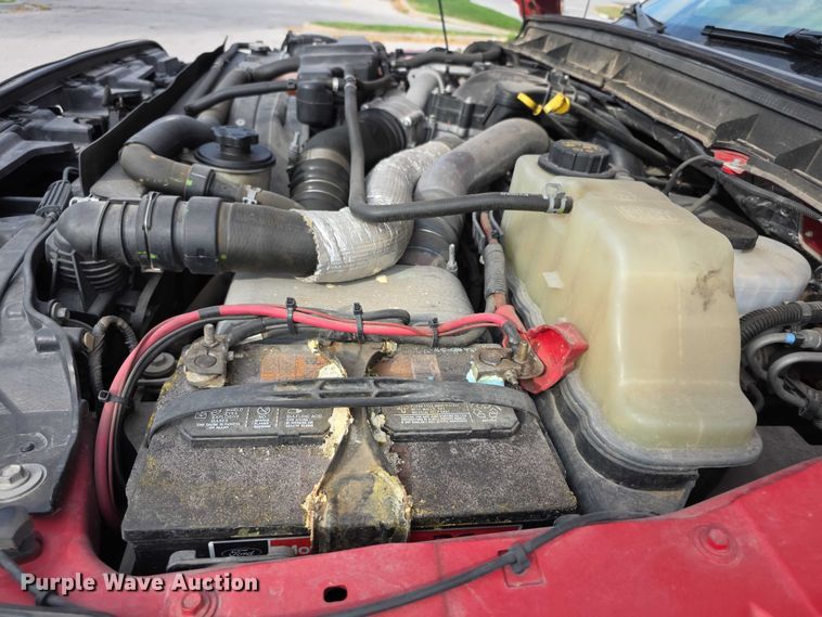 image for item FI0589 2014 Ford F350 Super Duty  dump bed pickup truck