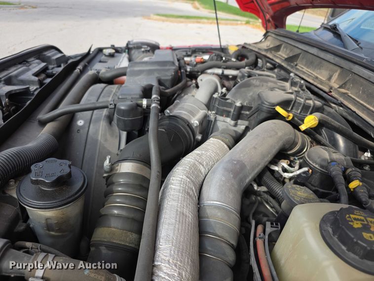 image for item FI0589 2014 Ford F350 Super Duty  dump bed pickup truck