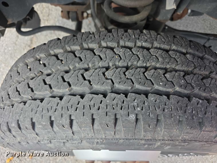 image for item FI0589 2014 Ford F350 Super Duty  dump bed pickup truck