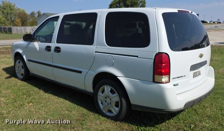 image for item FI0590 2008 Chevrolet Uplander van
