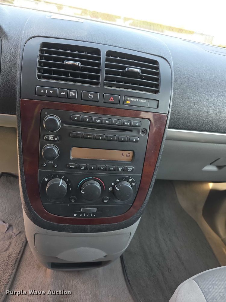 image for item FI0590 2008 Chevrolet Uplander van