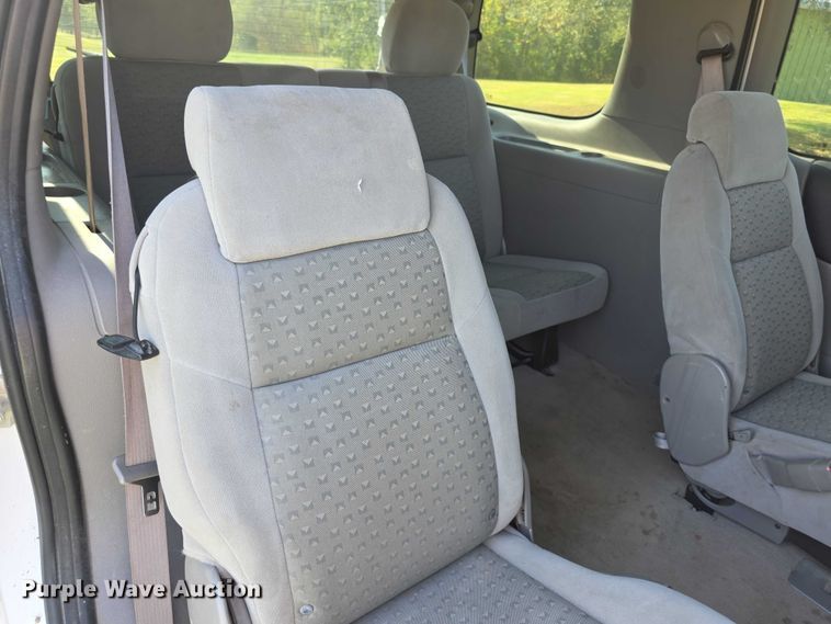 image for item FI0590 2008 Chevrolet Uplander van