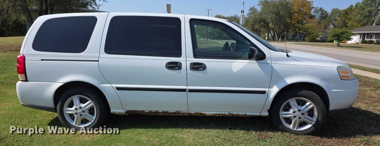 image for item FI0591 2005 Chevrolet Uplander van