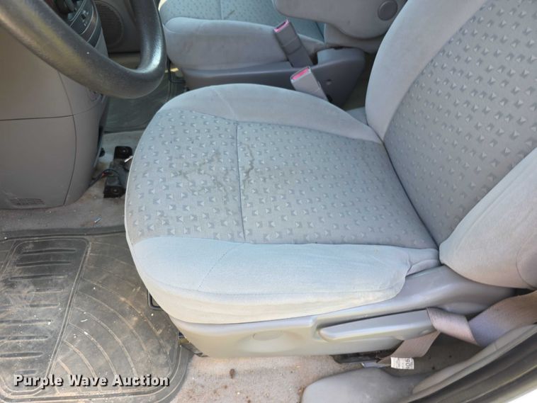 image for item FI0591 2005 Chevrolet Uplander van