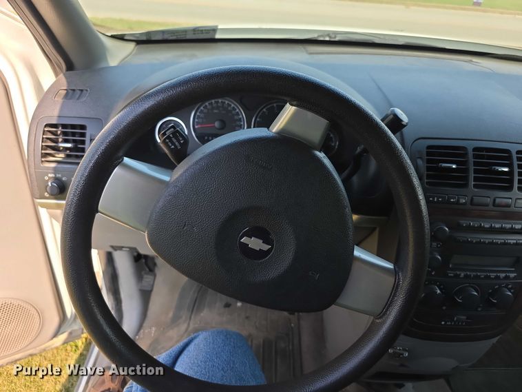 image for item FI0591 2005 Chevrolet Uplander van