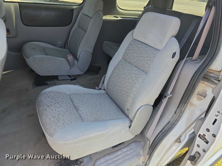 image for item FI0591 2005 Chevrolet Uplander van