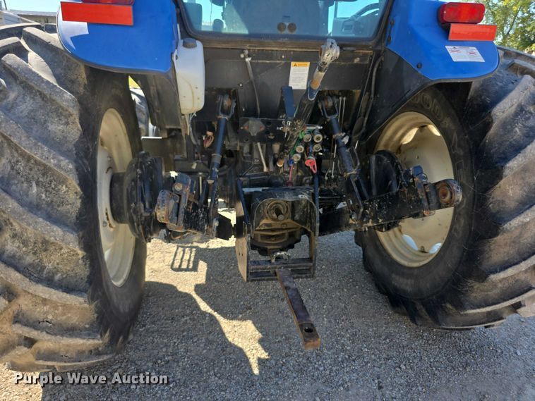 image for item FI0596 2007 New Holland TD95D MFWD tractor