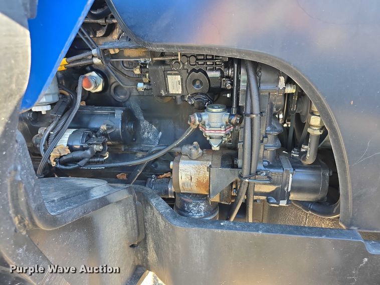 image for item FI0596 2007 New Holland TD95D MFWD tractor