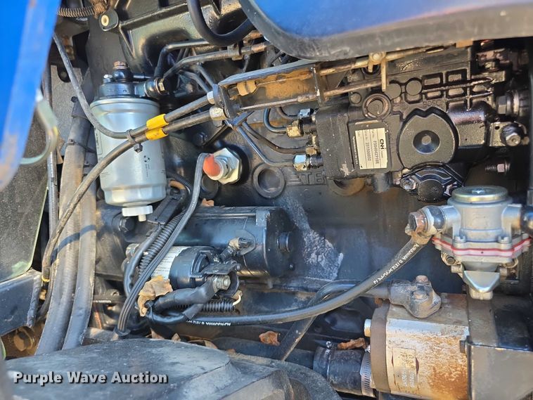 image for item FI0596 2007 New Holland TD95D MFWD tractor