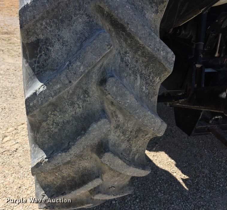 image for item FI0596 2007 New Holland TD95D MFWD tractor