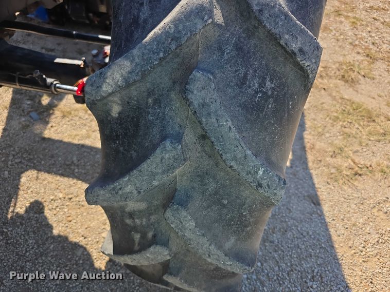 image for item FI0596 2007 New Holland TD95D MFWD tractor