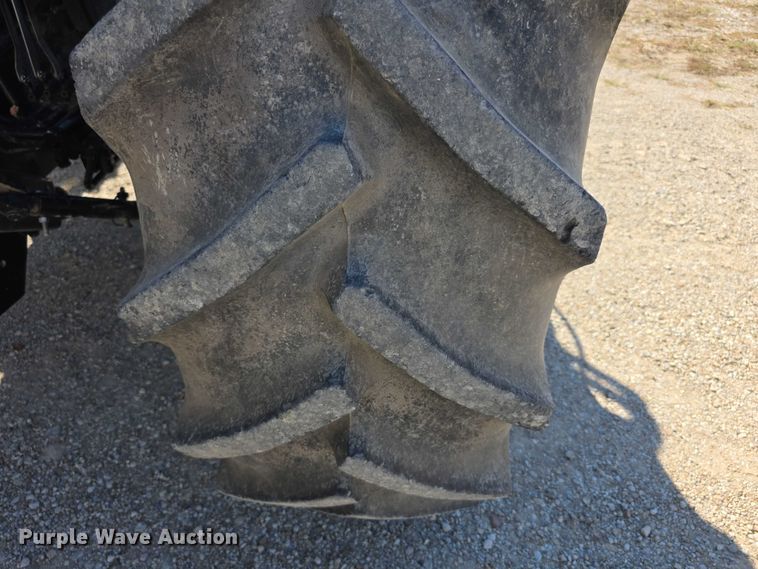 image for item FI0596 2007 New Holland TD95D MFWD tractor