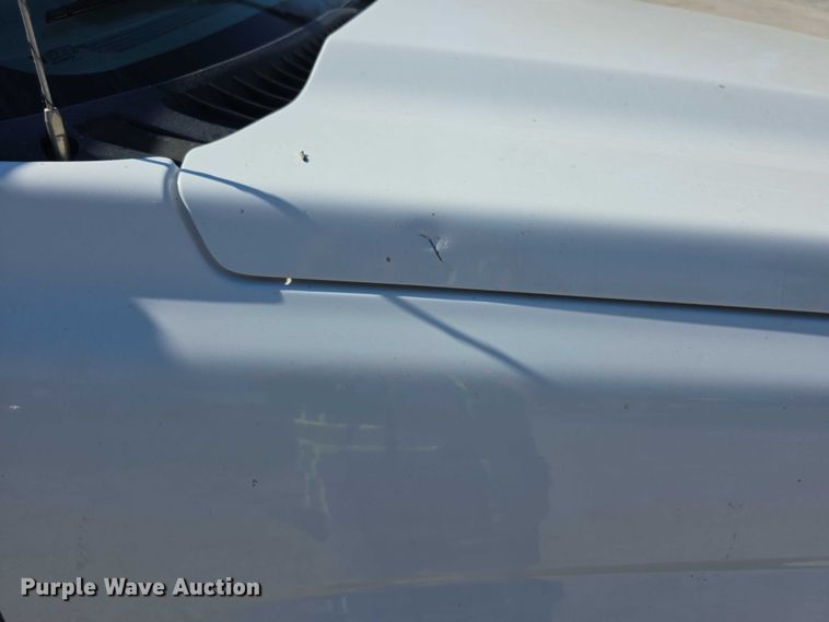 image for item FI0598 2006 Chevrolet flatbed pickup truck