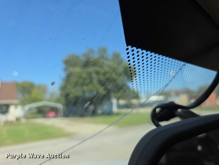 image for item FI0598 2006 Chevrolet flatbed pickup truck