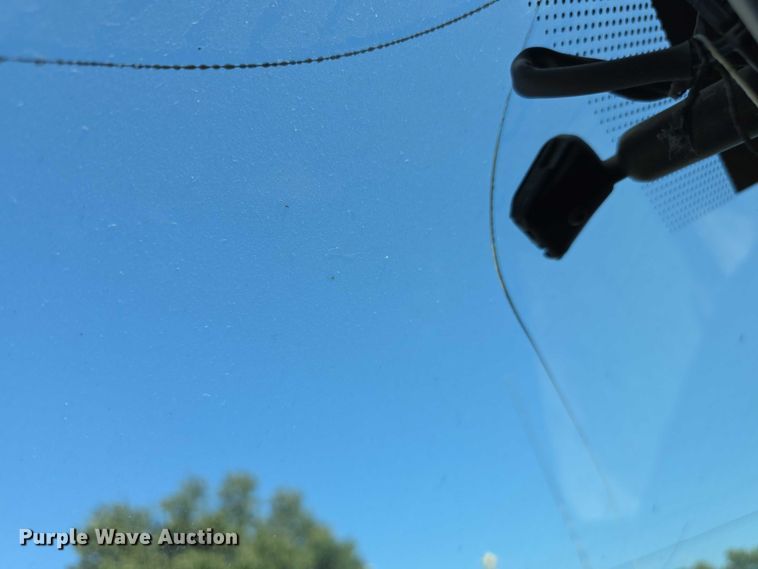 image for item FI0598 2006 Chevrolet flatbed pickup truck