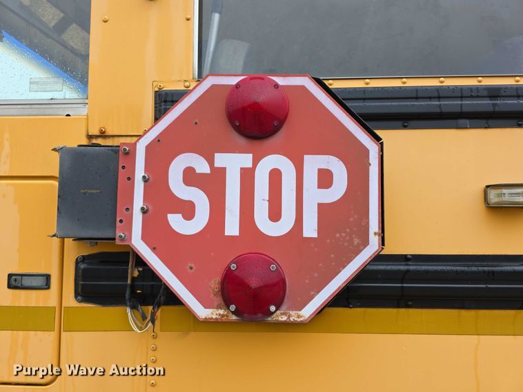 image for item FI0599 2006 IC CE300 school bus