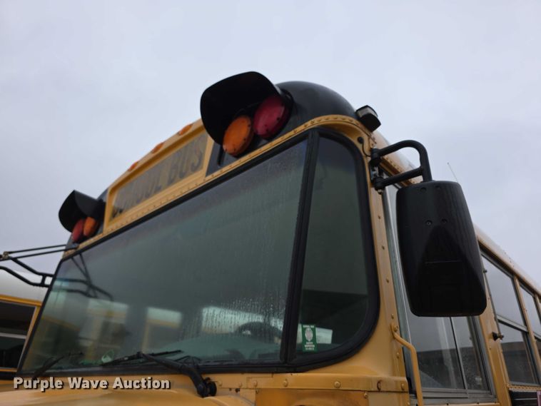 image for item FI0599 2006 IC CE300 school bus