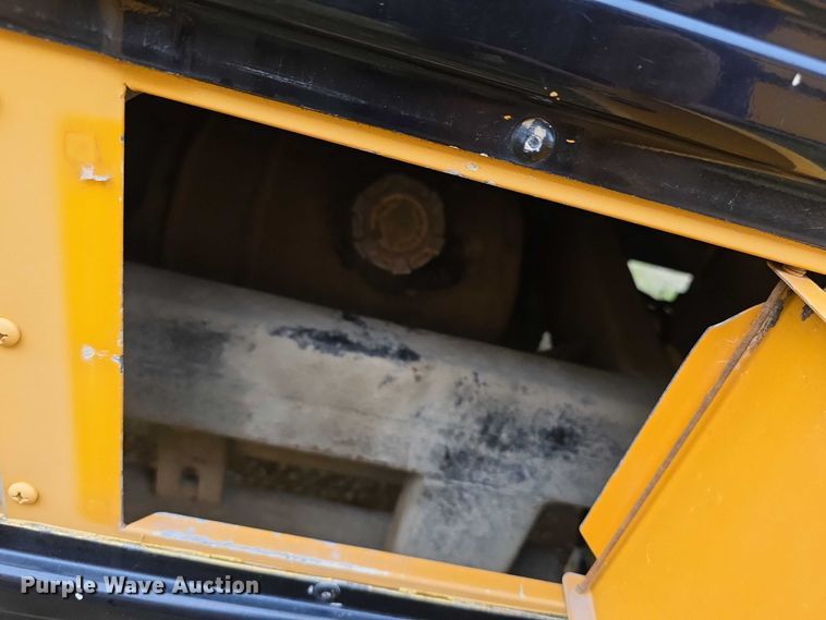 image for item FI0599 2006 IC CE300 school bus