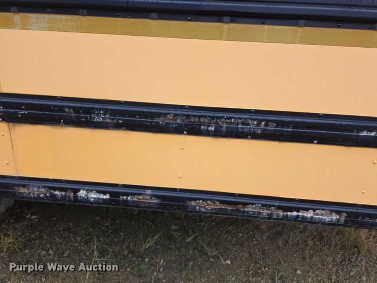 image for item FI0599 2006 IC CE300 school bus