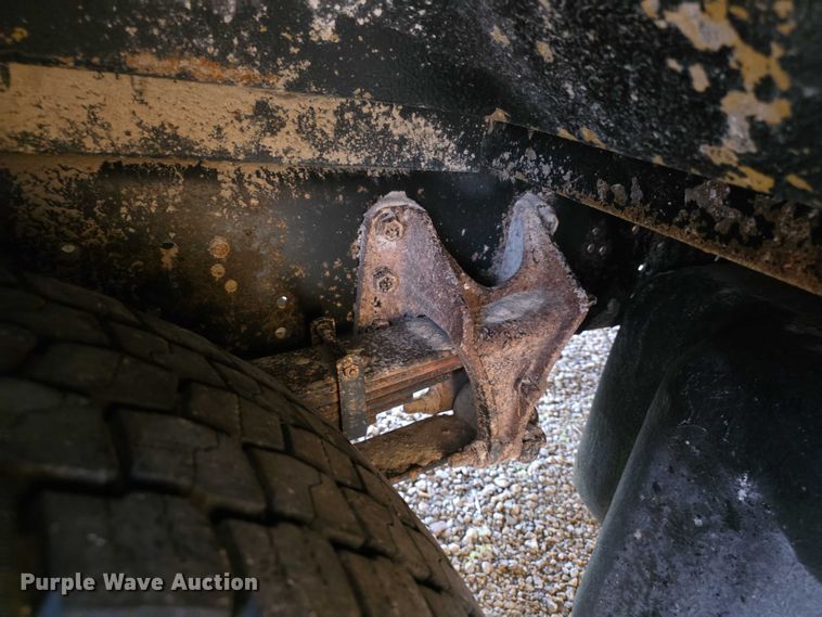 image for item FI0599 2006 IC CE300 school bus