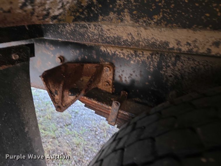 image for item FI0599 2006 IC CE300 school bus