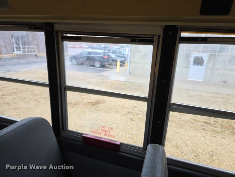 image for item FI0599 2006 IC CE300 school bus