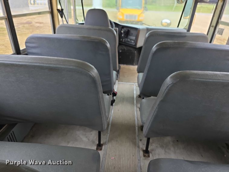 image for item FI0599 2006 IC CE300 school bus